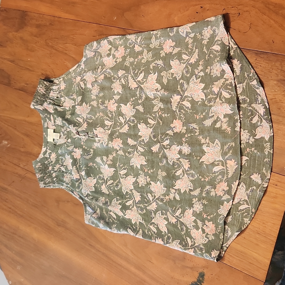 St. John's Bay Woman's Sleeveless Floral Top SZ L